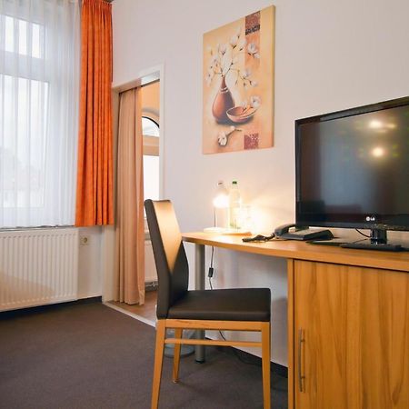 Hotel Schaper Целле Екстер'єр фото