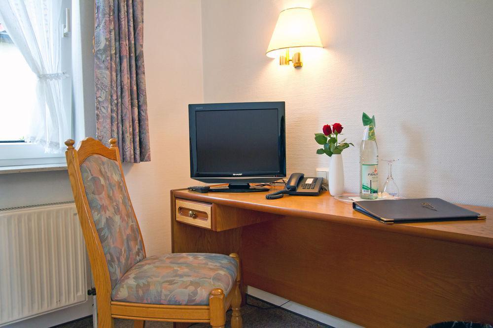 Hotel Schaper Целле Екстер'єр фото