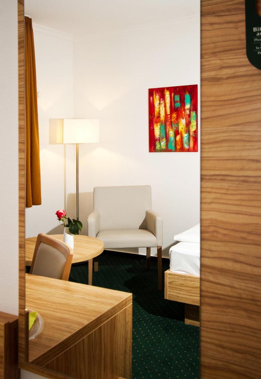 Hotel Schaper Целле Екстер'єр фото