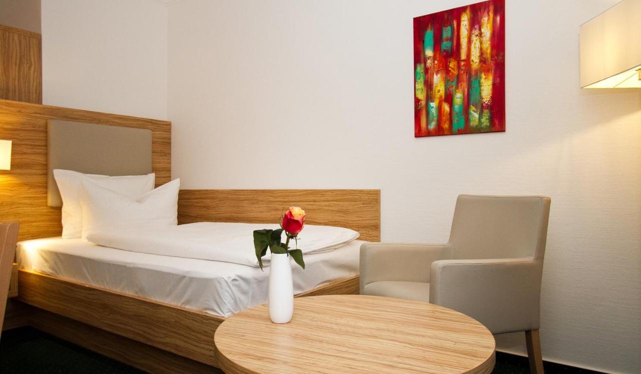 Hotel Schaper Целле Екстер'єр фото